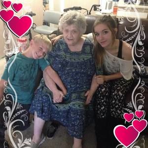 Meet your Posher, Jenifer